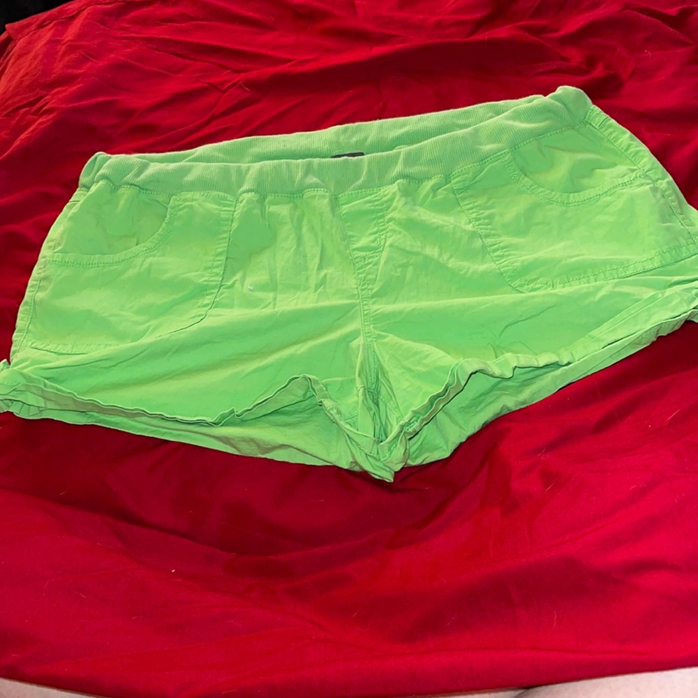 Women’s shorts